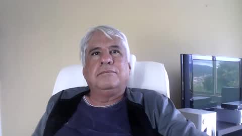 grisa01 online show from May 19, 1:39 pm