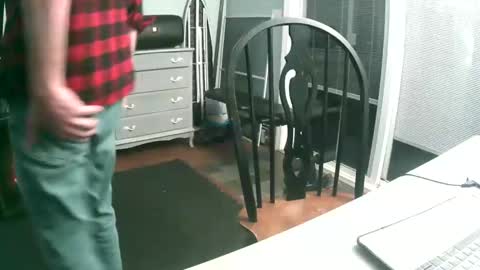 grizzly84 online show from December 2, 3:47 am