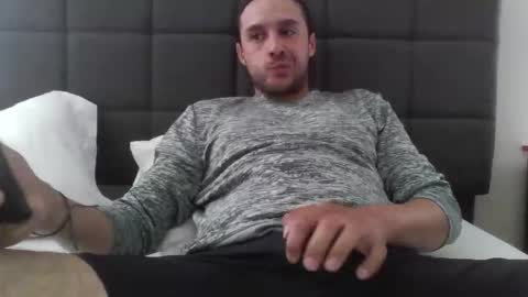 grnde789 online show from April 5, 4:26 pm