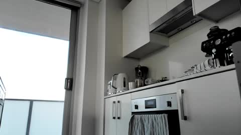 Snapshot of gstring_aussie_phil chatting on July 6, 4:53 am gstring_aussie_phil online show from July 6, 4:53 am