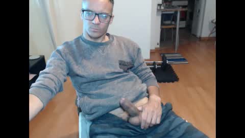 guachin_new online show from May 22, 10:59 pm