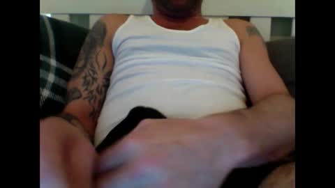 Snapshot of gulliverfuck chatting on May 11, 7:03 am Gulliver online show from May 11, 7:03 am