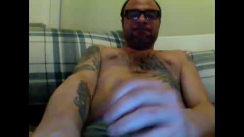 Snapshot of gulliverfuck chatting on May 20, 10:38 pm Gulliver online show from May 20, 10:38 pm