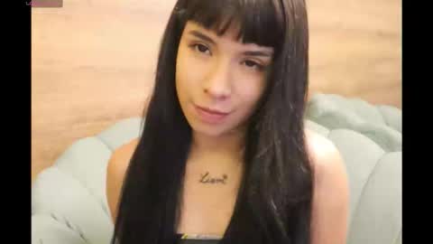 gummyluv online show from March 30, 9:16 pm