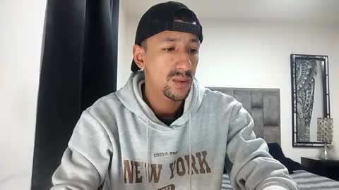 karim online show from May 14, 11:17 am