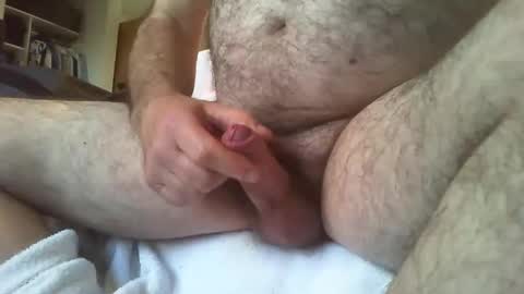 guypillard online show from February 12, 11:38 am