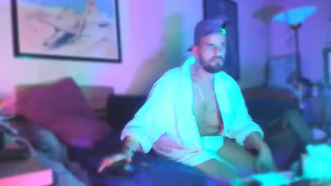 GuyST049 online show from March 5, 5:14 am