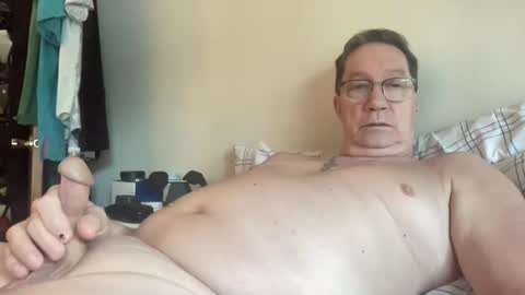 gwashere4u online show from May 10, 2:33 pm