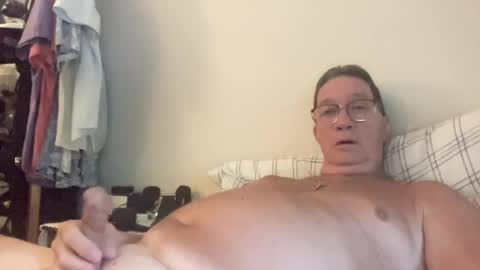 gwashere4u online show from August 1, 10:41 pm