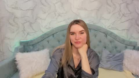 gwensmitt online show from May 27, 12:29 am