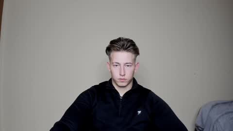 Oliver online show from December 14, 6:52 pm