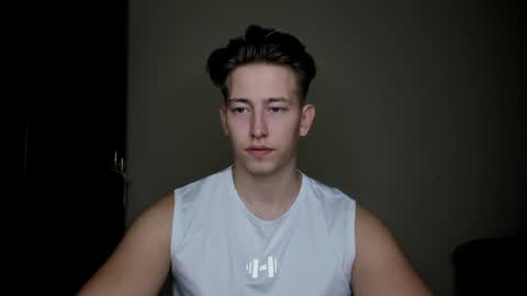 Oliver online show from January 15, 9:09 pm