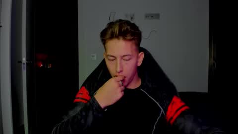 Oliver online show from January 18, 11:19 pm