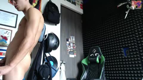 Gymbro42 online show from May 19, 5:08 pm