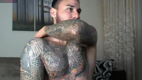 gymdominus online show from May 18, 8:58 pm
