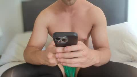 Kinky Gym Guy online show from May 27, 11:18 am