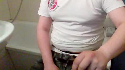 h0mi4u online show from May 5, 3:14 am