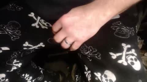 Snapshot of h2omygod chatting on December 21, 1:51 pm H2omygod online show from December 21, 1:51 pm