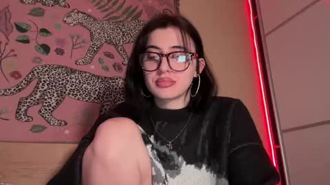 Helga online show from April 21, 5:06 pm