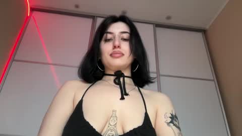 Snapshot of h3l9a_pataki chatting on May 29, 4:16 pm Helga online show from May 29, 4:16 pm