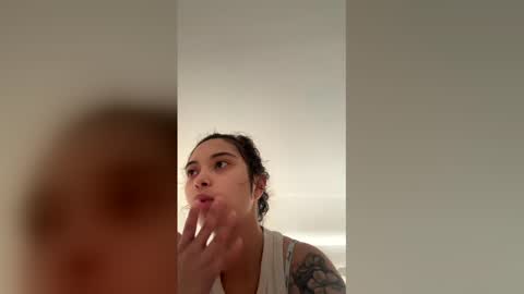 h3nnynlace online show from March 13, 6:14 pm