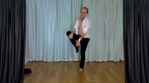 H. Blackwood online show from April 10, 6:12 pm