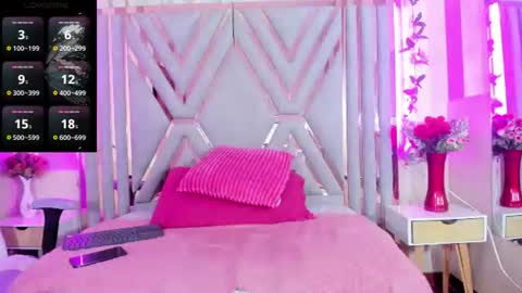 Snapshot of hada_russo chatting on July 1, 4:14 am hada online show from July 1, 4:14 am