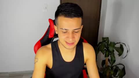 hades_horny_ online show from April 23, 6:25 am