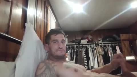 Snapshot of hadez6969 chatting on January 15, 5:34 am hadez6969 online show from January 15, 5:34 am