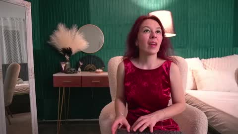 Hailey online show from April 6, 3:04 am