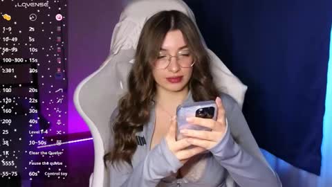 HailyHeavenly online show from February 19, 2:12 pm