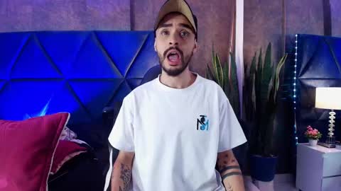 H A I R Y D I A M O N D online show from November 17, 4:07 am