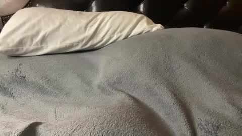 J  M online show from March 4, 11:54 pm