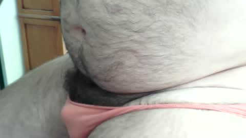 Snapshot of hairybeary1 chatting on October 17, 9:45 am hairybeary1 online show from October 17, 9:45 am