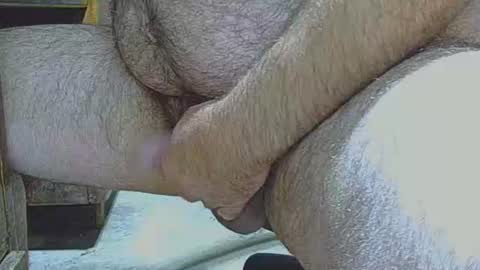 hairysmallfat online show from May 3, 3:01 am