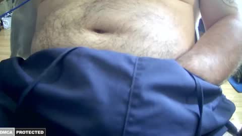 hairyuncut1705 online show from April 19, 7:05 pm