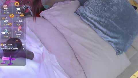 Halie  online show from March 5, 2:07 am