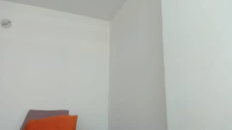 halle_1 online show from July 21, 10:12 pm
