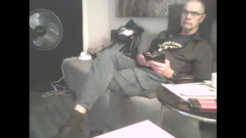 Snapshot of hamto65 chatting on January 9, 10:20 pm Prefer men 80 online show from January 9, 10:20 pm