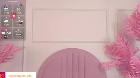 hanaahquinn online show from December 15, 11:36 am