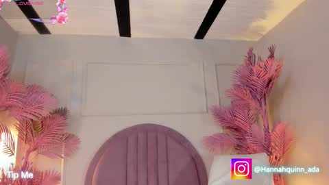 hanaahquinn online show from March 30, 11:33 am