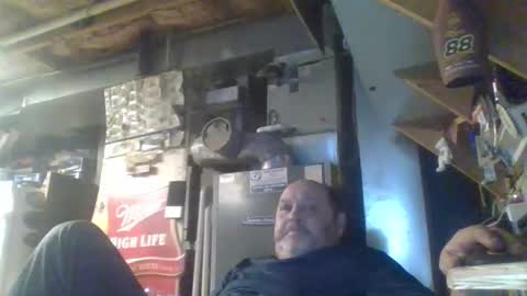 naked man online show from November 17, 3:34 am