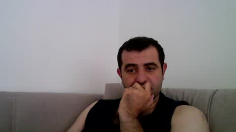 Handsome031 online show from June 30, 10:16 am