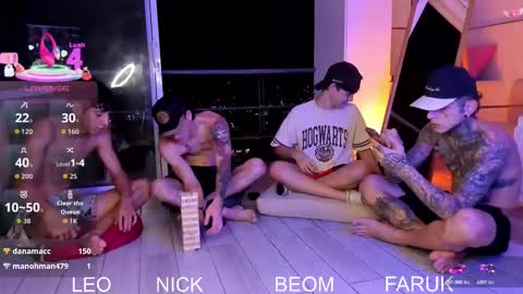 leonardfarrucknick and otis online show from September 9, 3:28 am