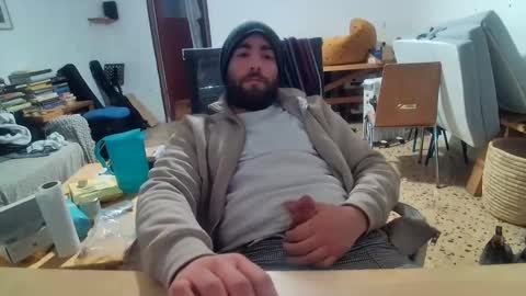 Snapshot of handyboy991 chatting on March 30, 3:24 pm handyboy991 online show from March 30, 3:24 pm