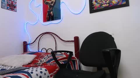 Hank online show from September 27, 1:10 am