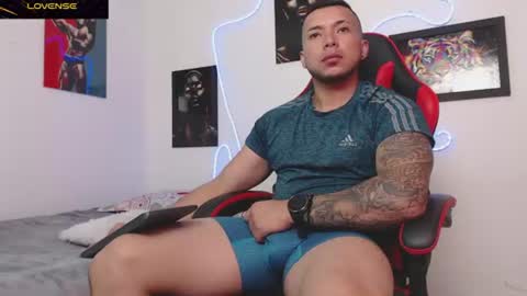Hank online show from June 19, 12:04 am