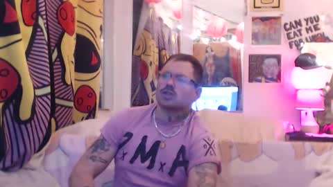 hank rams online show from April 7, 1:28 am