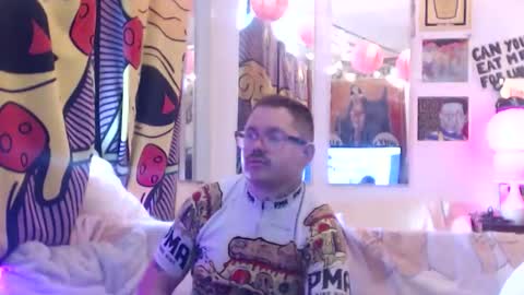 hank rams online show from April 16, 2:29 pm