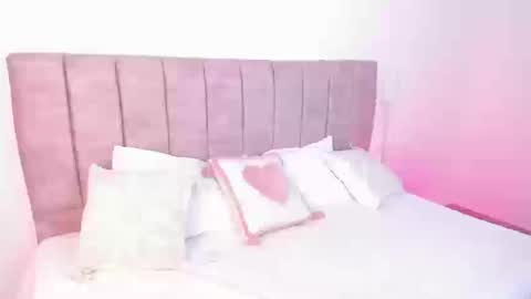 hanna_bunny15 online show from September 12, 9:04 pm